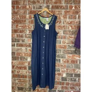 NWT White Stag Dark Wash Denim Jumper Dress Floral Embroidery Size 10/12 Cotton